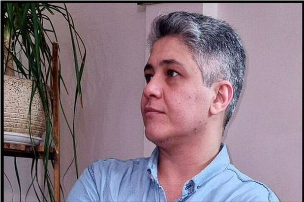 تماشای تئاتری که یک هنرمند نابینا آن را کارگردانی می‌کند